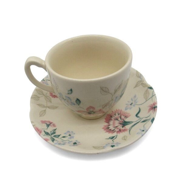 JOHNSON BROTHERS Floral Tea Cup and Saucer Sets England Vintage - Picture 5 of 12